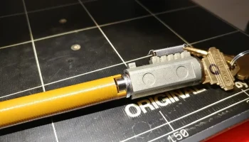 Следящий элемент стопорного штифта Schlage 5