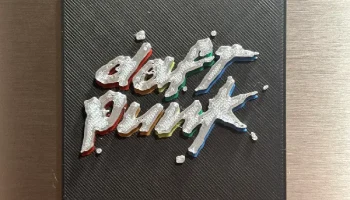 Daft Punk - Discovery (Магнит на холодильник)......