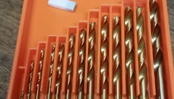 Держатель метрических сверл и магнит......