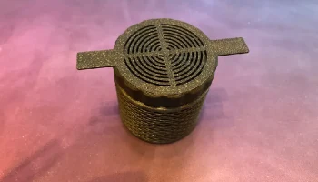 Крышка контейнера из силикагеля с двумя губками......