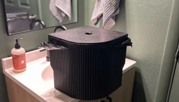 Corner Trashcan 5