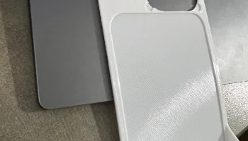 Бета-футляр для iPhone 15 Pro Max 1
