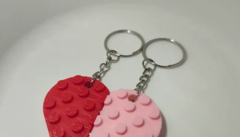 Брелок в форме сердца в стиле Lego для двоих / breloki Ma...