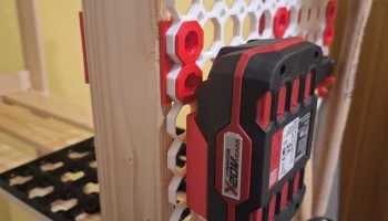 Держатель для батарей Multiboard Parkside