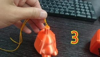 3D robot keychain ( angry) 4