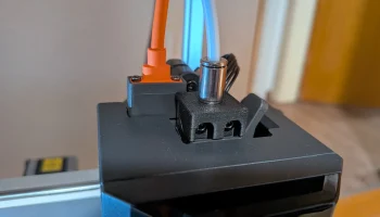 Anycubic Kobra 3 - односторонний концентратор нити.......... Anycubic Kobra 3 - односторонний концентратор нити..........