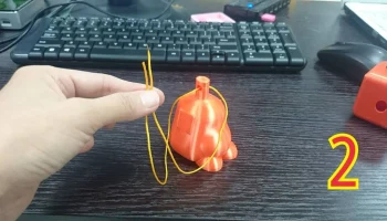 3D robot keychain ( angry) 3