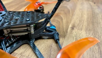 Держатель антенны Emax Babyhawk HD 2