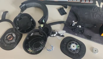 Магнит для динамика гарнитуры Logitech - держатель для по...