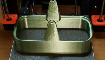 Подставка для перемотки контейнера Rubbermaid на 16 стака... 1