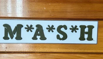 Настенная вывеска с логотипом M*A*S*H - декор для 3D-печати Настенная вывеска с логотипом M*A*S*H - декор для 3D-печати