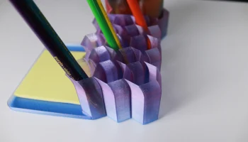 Honeycomb Desk Companion (ваза) 6
