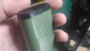 Тонкий магнитный чехол для батареи 18650 3