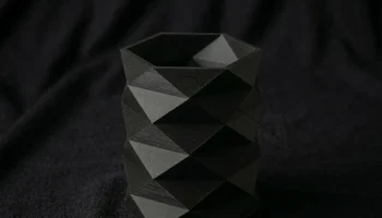 современная ваза 1