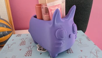 Kitty Pot 1