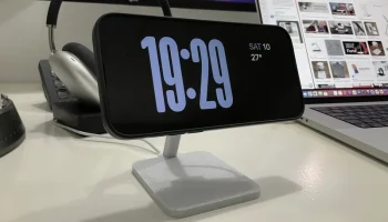 Подставка для зарядки iPhone MagSafe 3