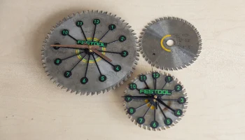 Часы с пильным полотном Festool Upcycling Часы с пильным полотном Festool Upcycling