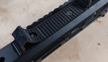 Изогнутое цевье M-Lock 2