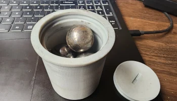 Контейнер для груза катушки с нитью... 0