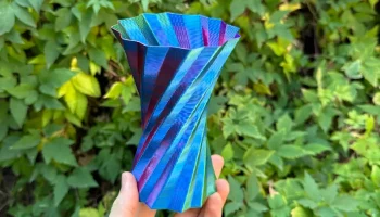 Спиральная ваза 1