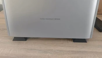 установка дополнительной батареи Jackery SolarVault 3 BP2... 1