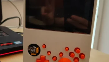 PiBoy с Raspberry Pi 5, UPS HAT и 7-дюймовым ЖК-дисплеем