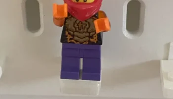 Держатель Lego Skadis (система блокировки) Держатель Lego Skadis (система блокировки)