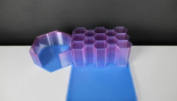Honeycomb Desk Companion (ваза) 1
