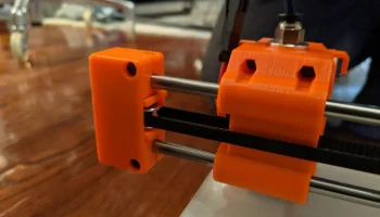 Концевой блок натяжного ролика оси Monoprice Mini X 4
