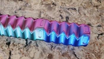 Vase Mode Playmat Tube Remix: Zig Zag 1