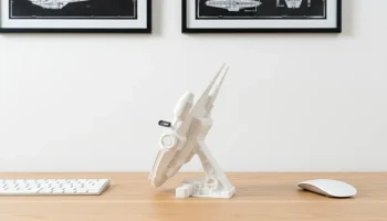 Настольные часы Falcon Dock 2