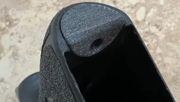 Сделано для Glock 17, 19, 23, 31, 32, 34, 35, 37, 38 Gen... 2