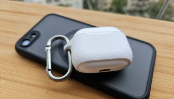 Ультратонкий чехол для AirPods 4