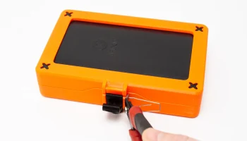 Каркас коробки с комплектом драйверов iFixit Mako........... 7
