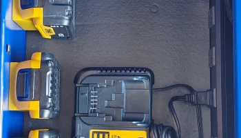 Держатель для аккумулятора DeWalt 20 В, магнитное основан...