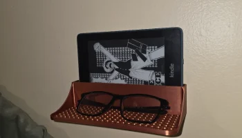 Настенная прикроватная полка Kindle & Glasses (легкая пе... 2