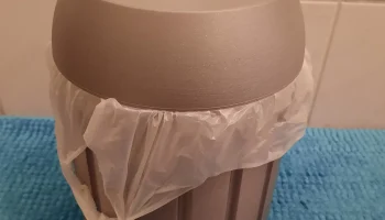 Trash can 1