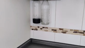 Держатель для бутылок с газировкой 1