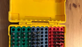 Держатель бит для отверток DeWALT