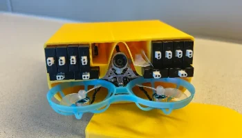 Кейс BetaFPV AIR75 с 12 аккумуляторами Lava емкостью до ... 2