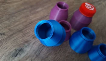 Контейнеры с крышками для бутылок - 3 размера.... 3
