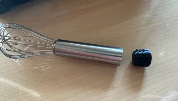 Торцевая крышка кухонного инструмента для венчика