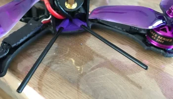 Кронштейн для крепления антенны Awesome F200 Drone RX... 1