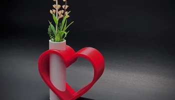 Heart Vase 1