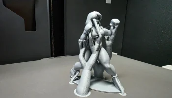 Женская фигурка боксера 7