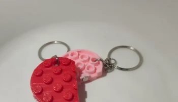 Брелок в форме сердца в стиле Lego для двоих / breloki Ma... 1