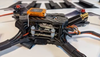 Emax Hawk 5 (с конденсатором) Держатель SMA с антенным кл... 5