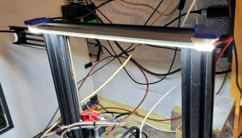 Крепление для светодиодной ленты / световой панели Ender 3 Крепление для светодиодной ленты / световой панели Ender 3