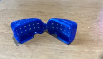 чехол для зубной щетки Oral-B - закрывается немного лучше... чехол для зубной щетки Oral-B - закрывается немного лучше...