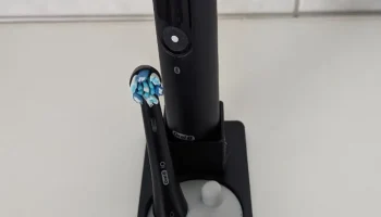 Подставка Oral-B iO